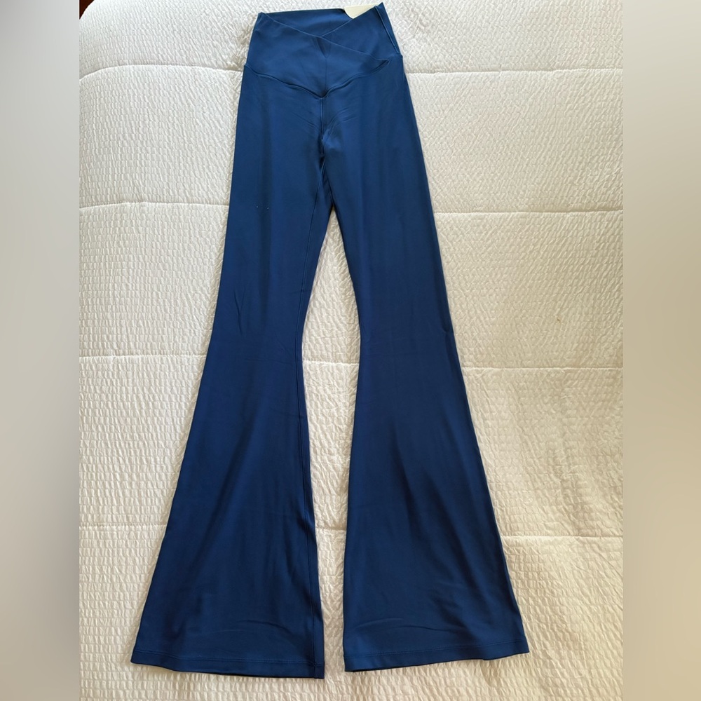Aerie Blue Hi-Rise Flared Leggings
